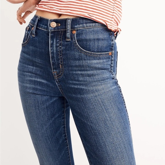 Madewell 10" High-Rise Skinny Jeans in Danny Wash TENCEL Denim Edition - Picture 3 of 15